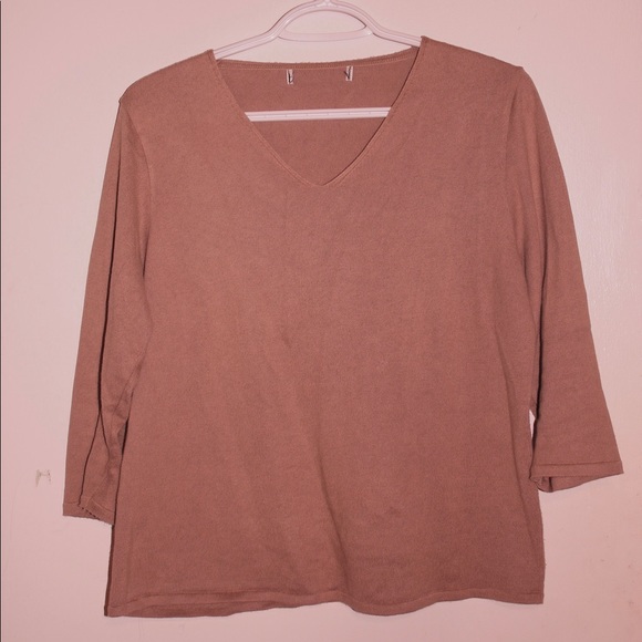 Basic Tee - Picture 2 of 2